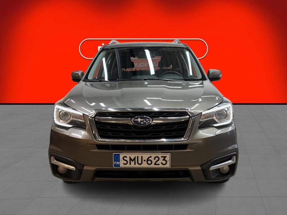 SUBARU Forester 2018