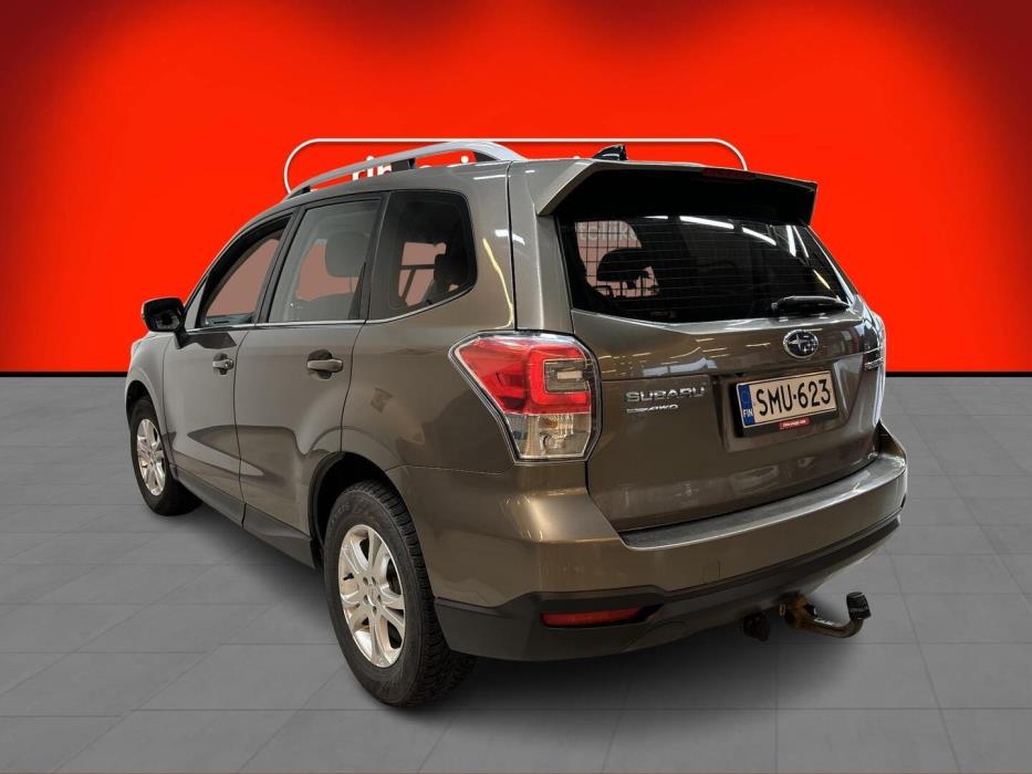 SUBARU Forester 2018