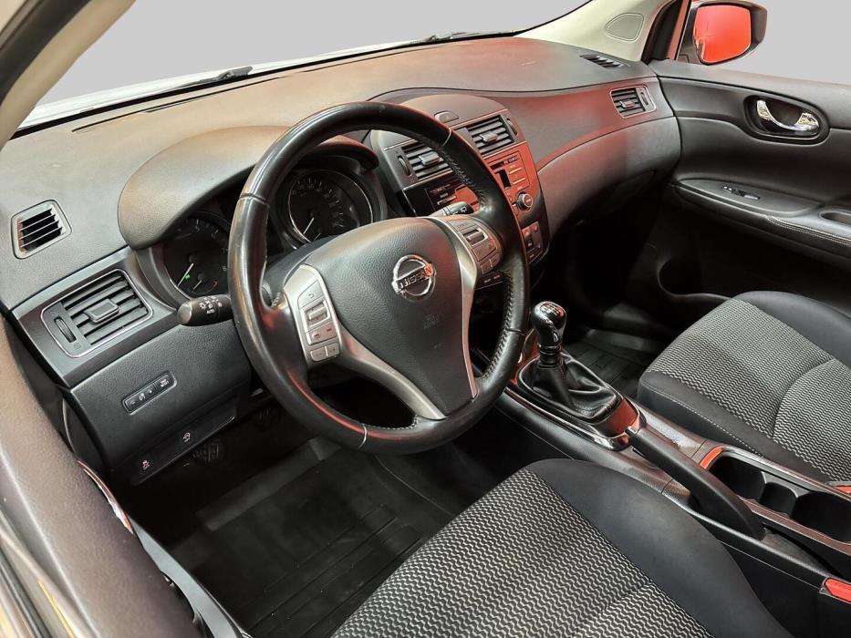 NISSAN Pulsar 2015