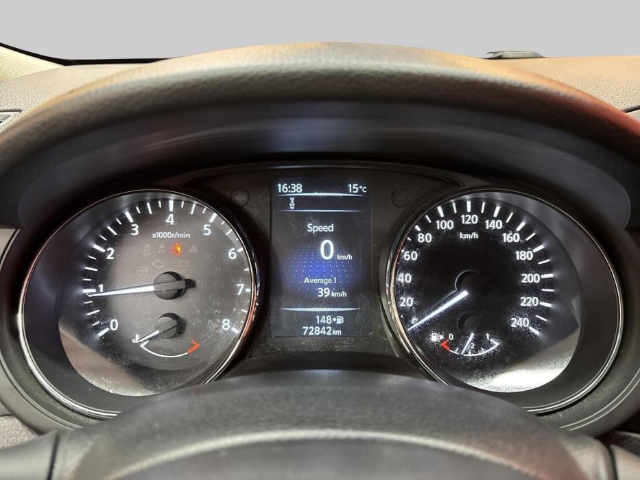 NISSAN Pulsar 2015