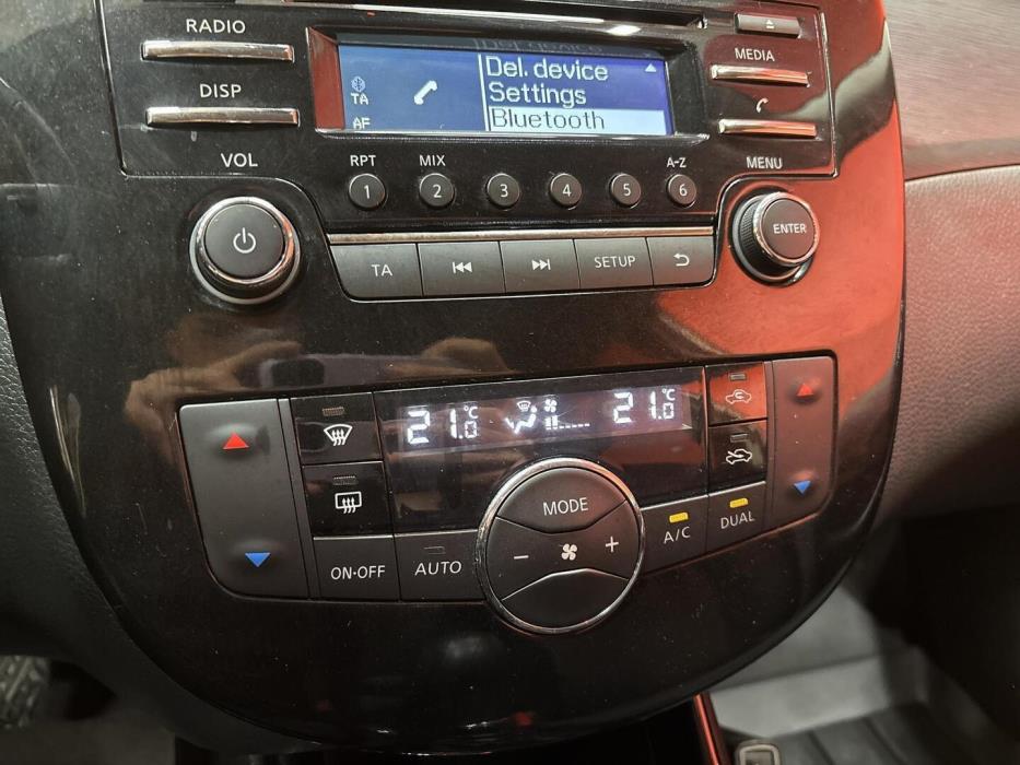 NISSAN Pulsar 2015
