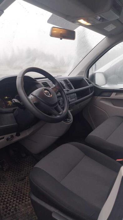 VOLKSWAGEN Transporter 2015