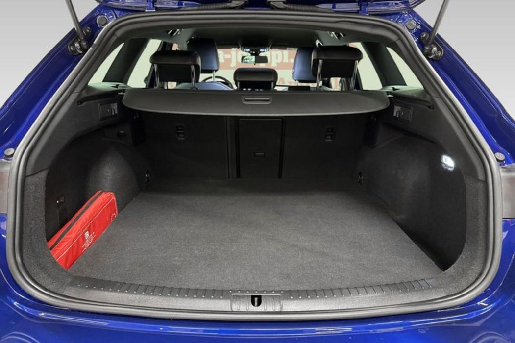 SEAT LEON SPORTSTOURER 2021