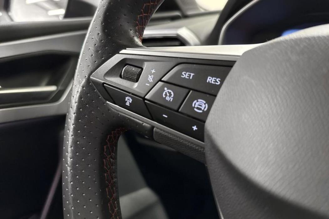 SEAT LEON SPORTSTOURER 2021
