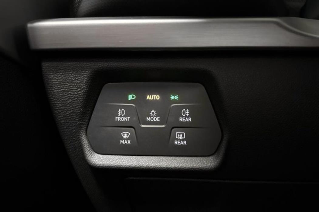 SEAT LEON SPORTSTOURER 2021