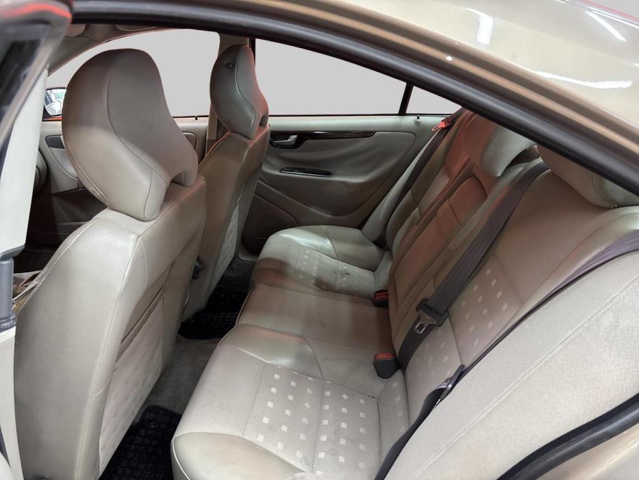 VOLVO S60 2002