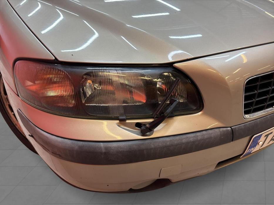 VOLVO S60 2002