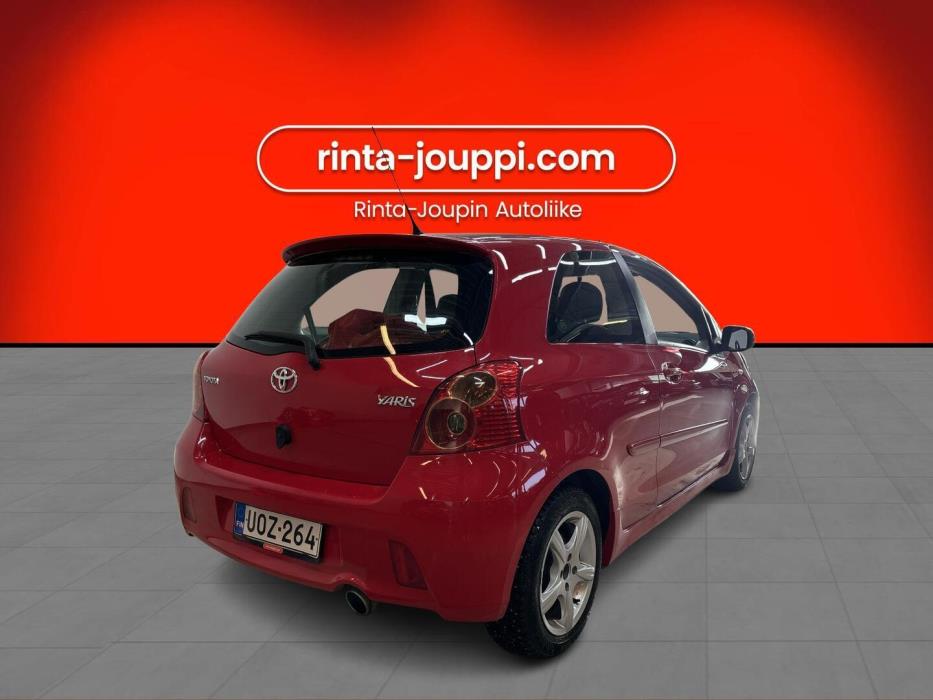 TOYOTA Yaris 2007