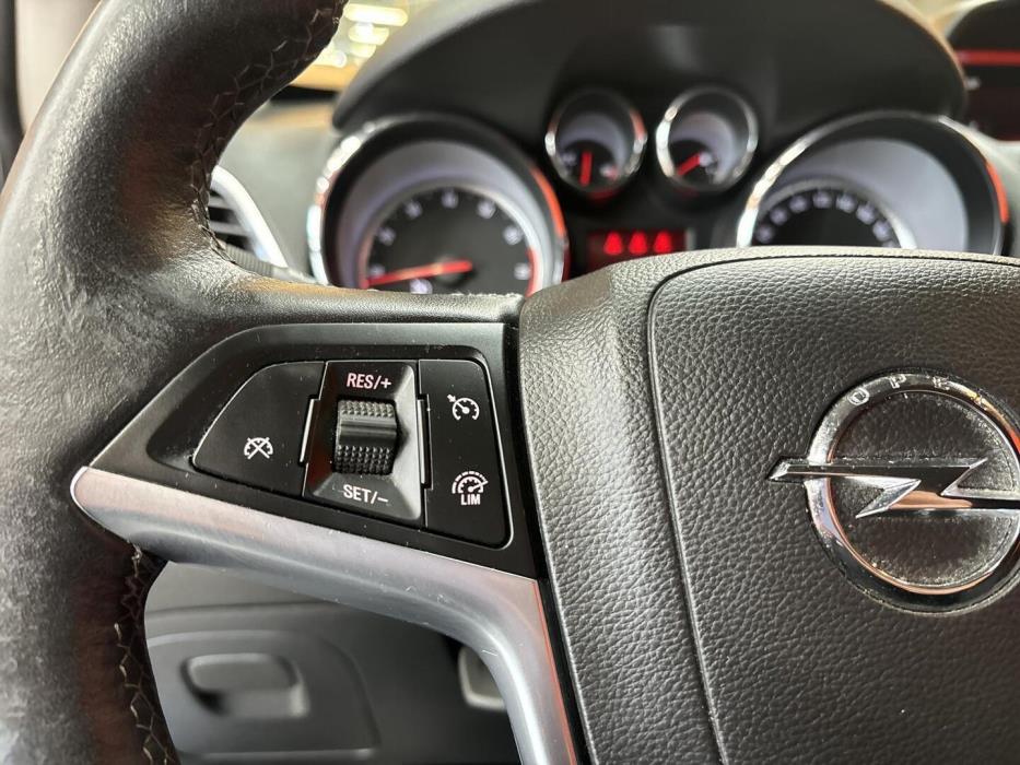 OPEL Mokka 2016