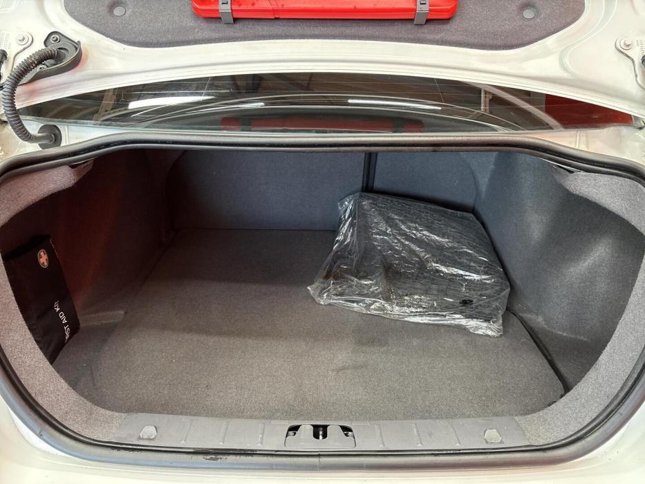 VOLVO S40 2011