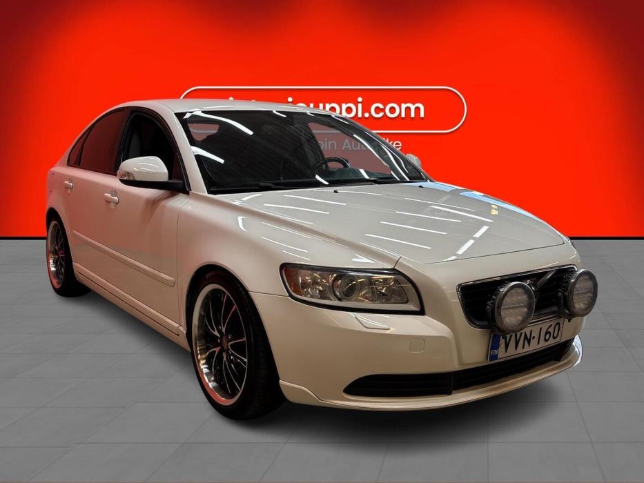 VOLVO S40 2011