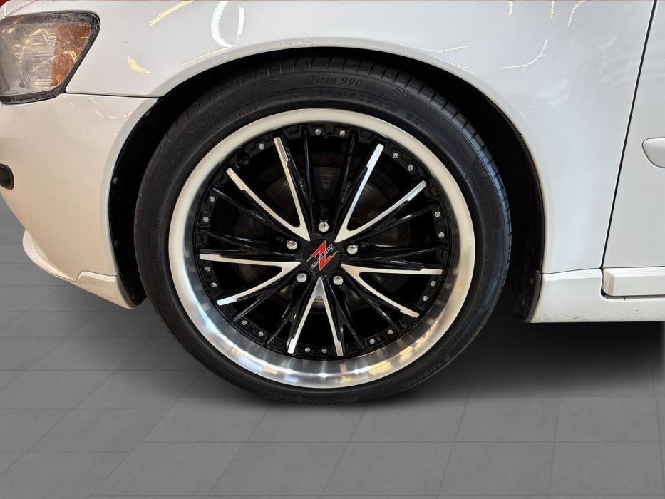 VOLVO S40 2011