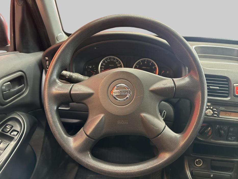 NISSAN Almera 2005
