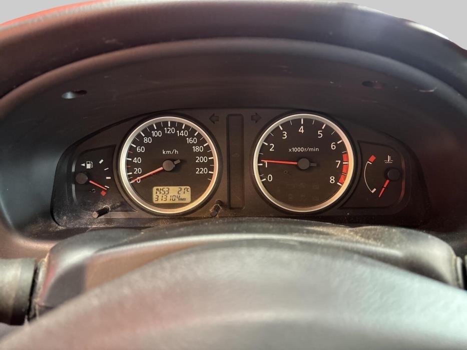 NISSAN Almera 2005