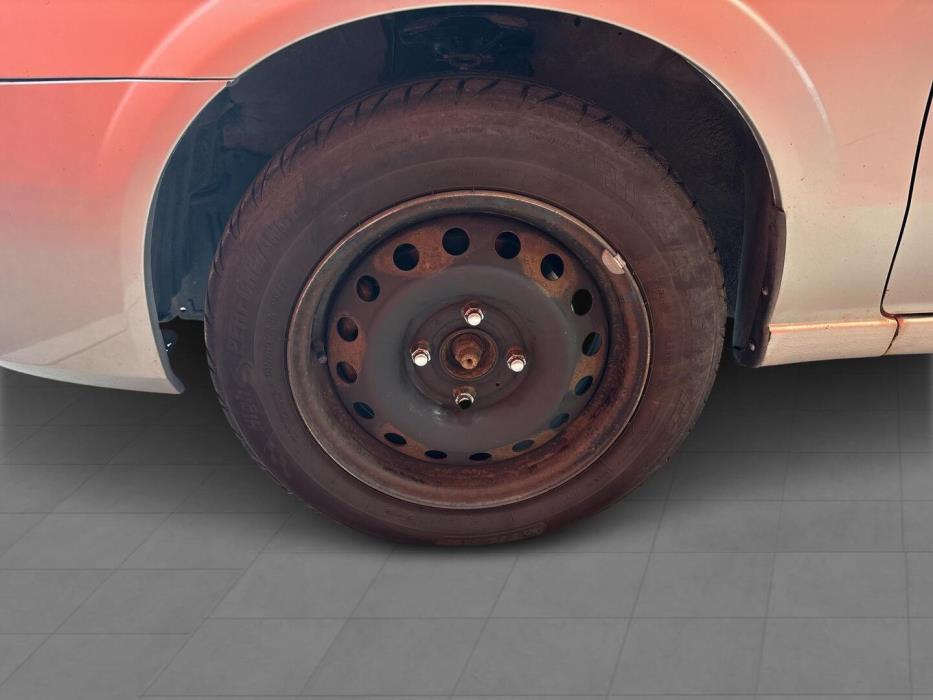 NISSAN Almera 2005