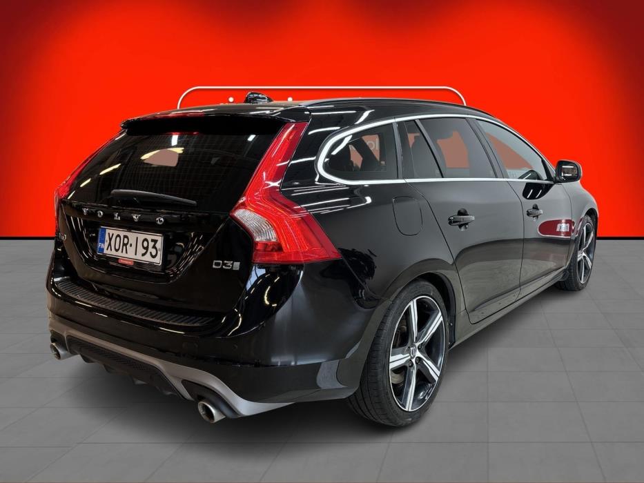 VOLVO V60 2018