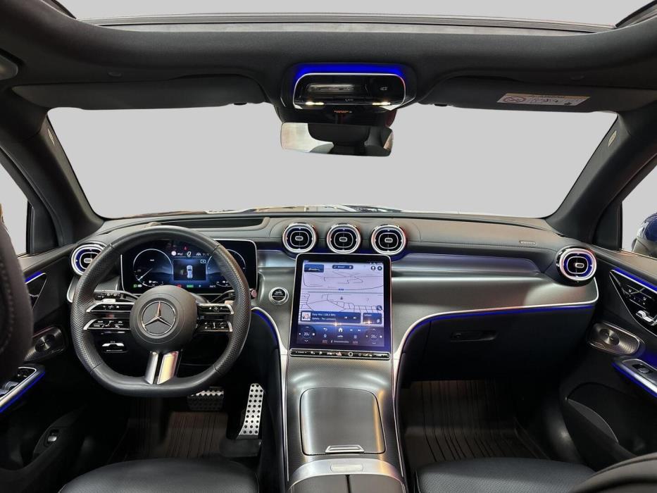 MERCEDES-BENZ GLC 2023