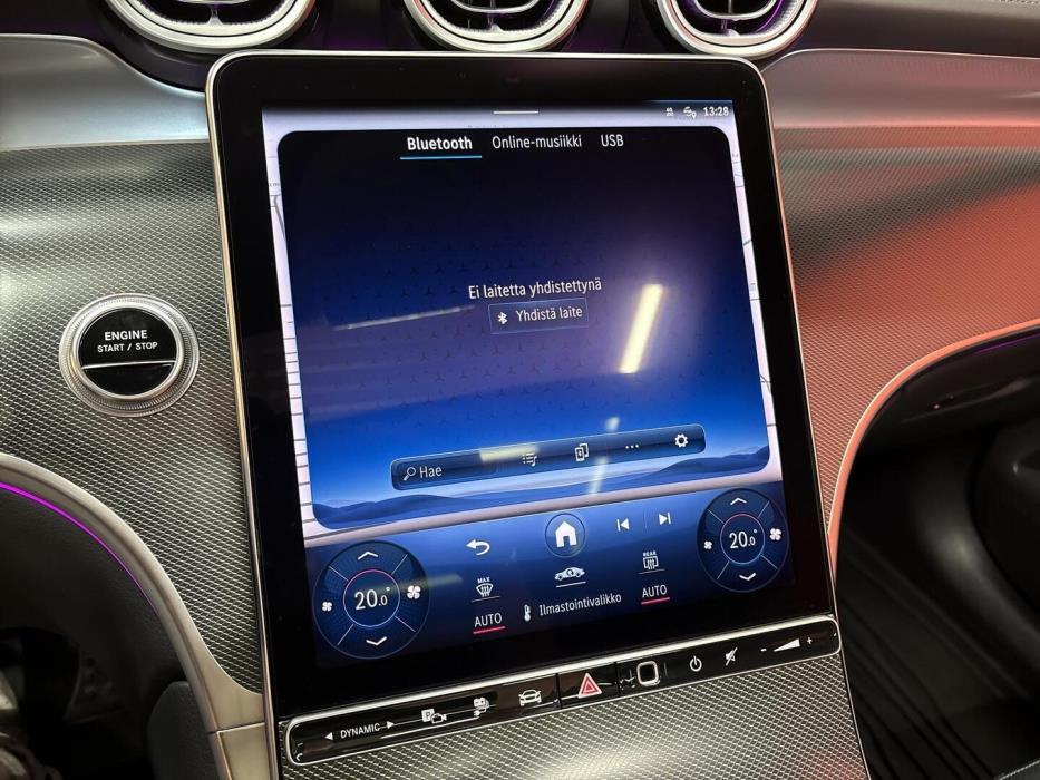 MERCEDES-BENZ GLC 2023
