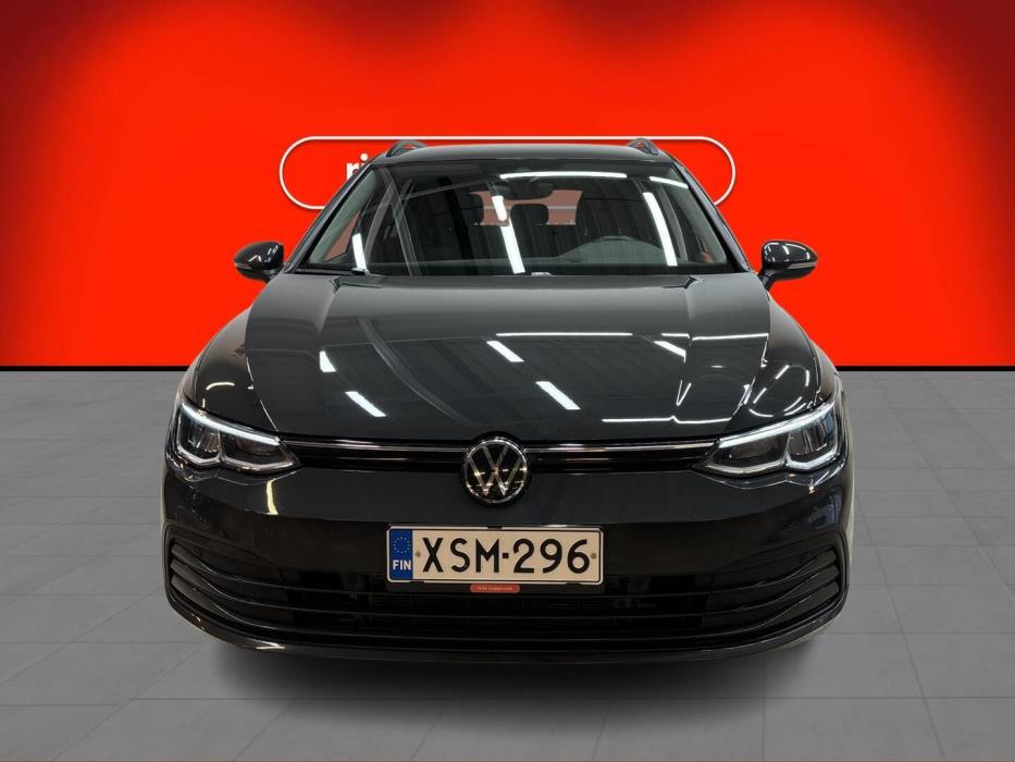 VOLKSWAGEN Golf 2024