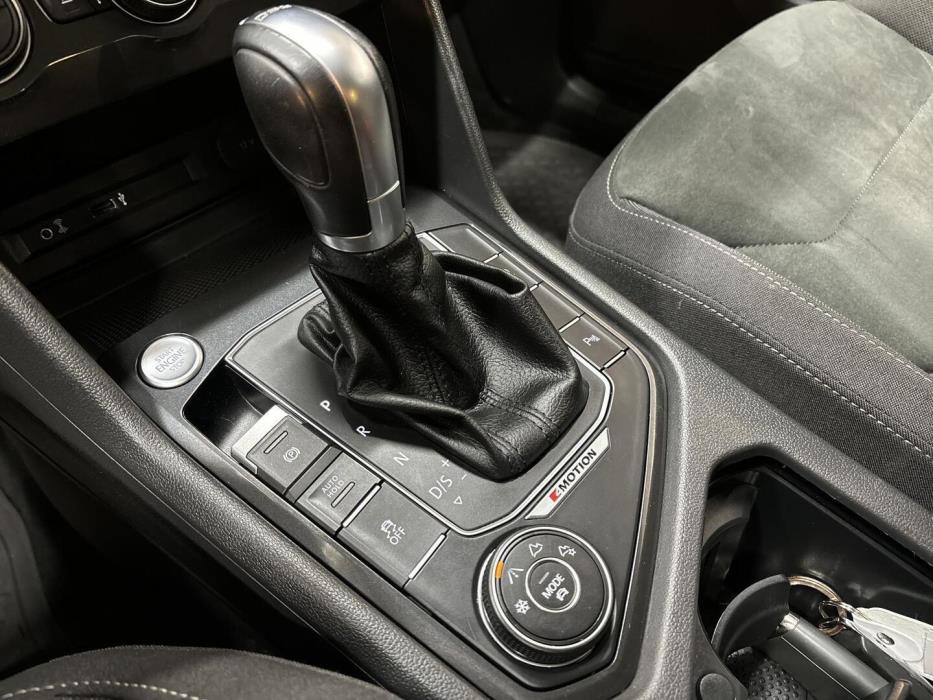 VOLKSWAGEN Tiguan 2017