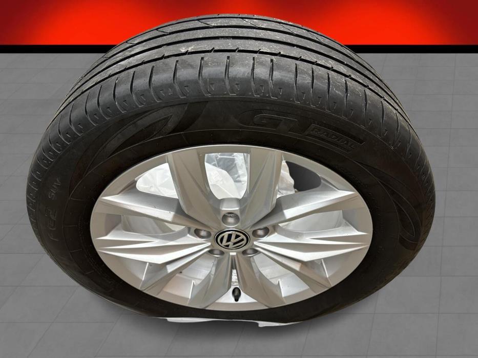 VOLKSWAGEN Tiguan 2017