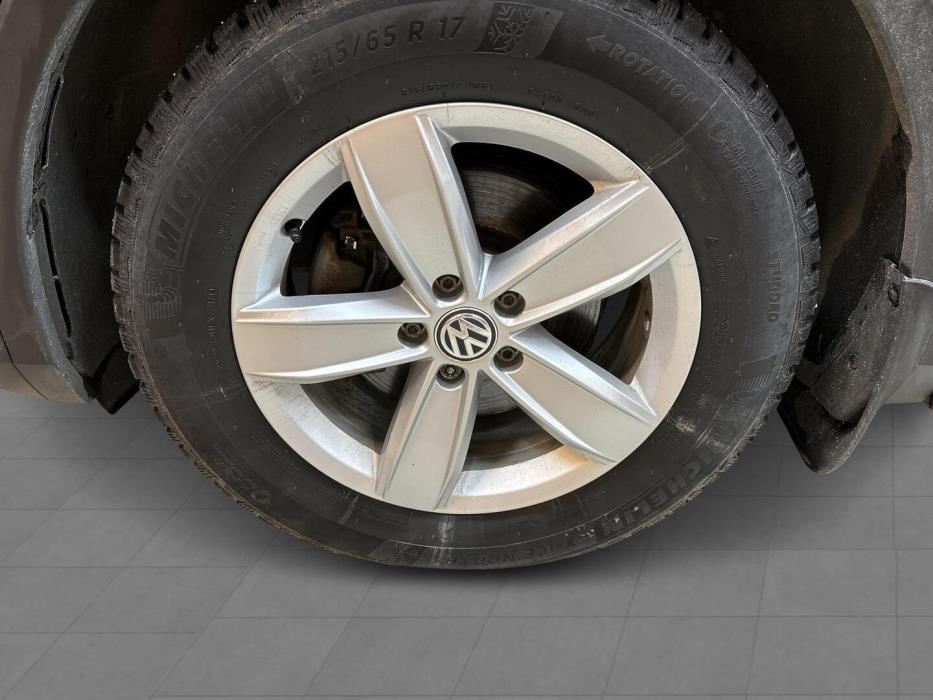 VOLKSWAGEN Tiguan 2017