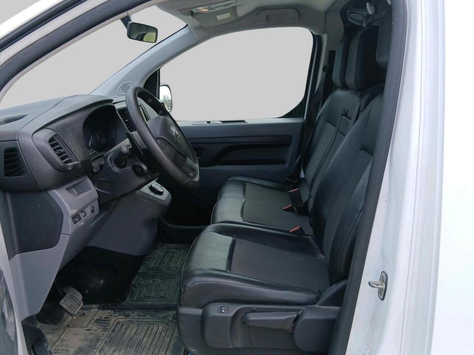TOYOTA Proace 2017