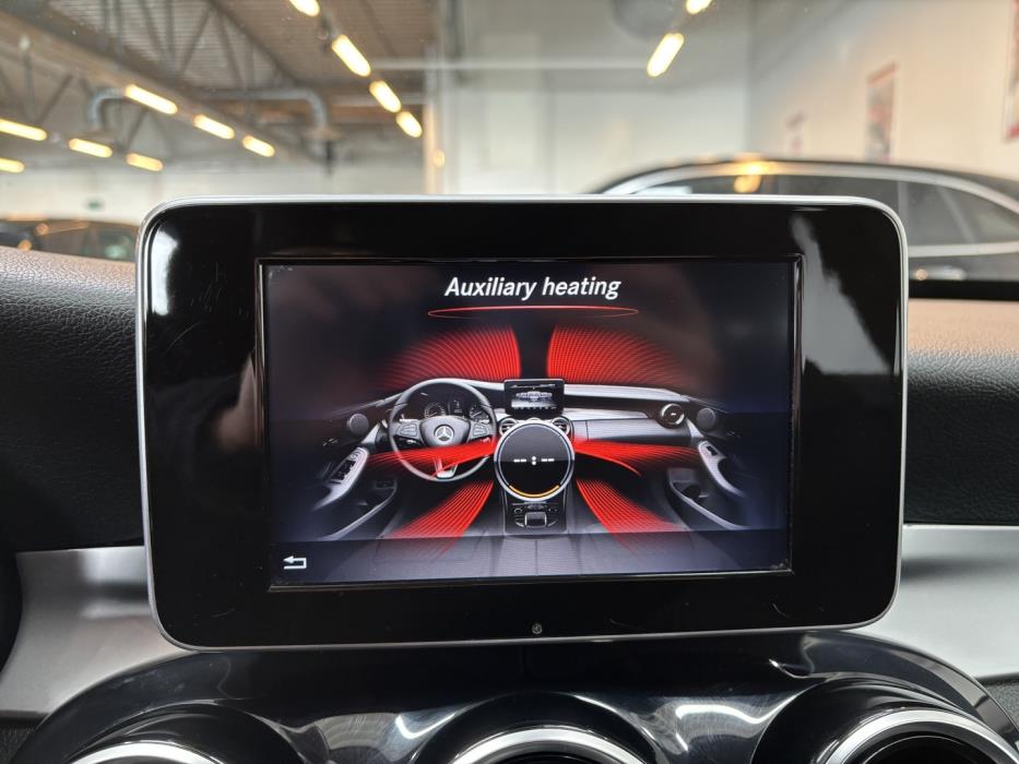 MERCEDES-BENZ C 2018