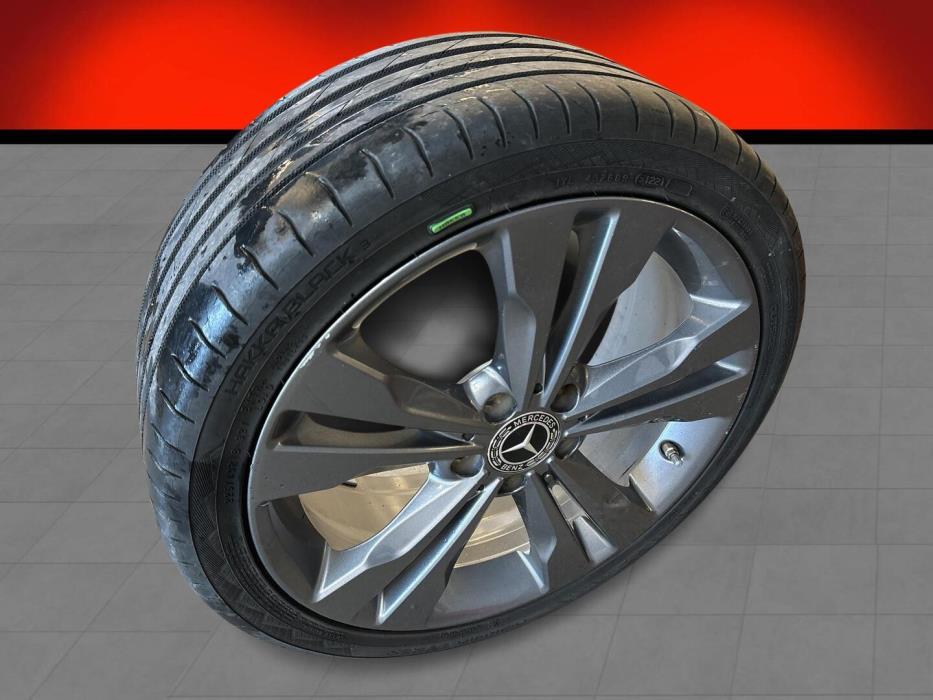 MERCEDES-BENZ CLA 2018