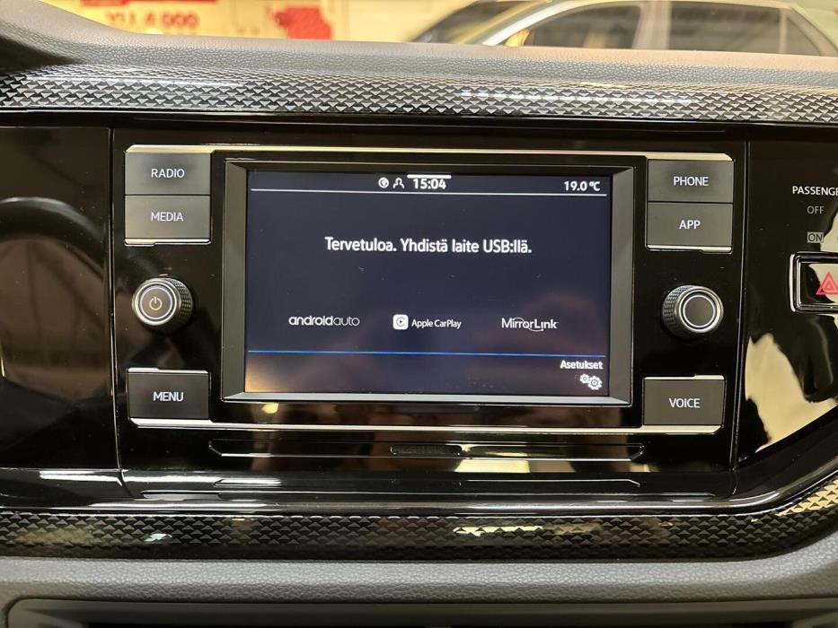 VOLKSWAGEN Polo 2022