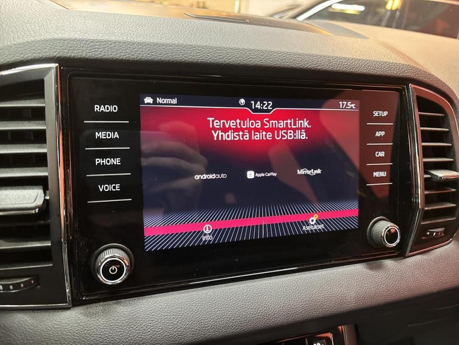 SKODA Karoq 2019