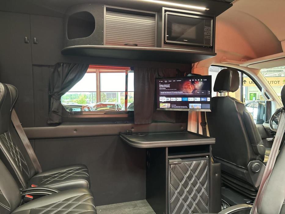VOLKSWAGEN Crafter 2023