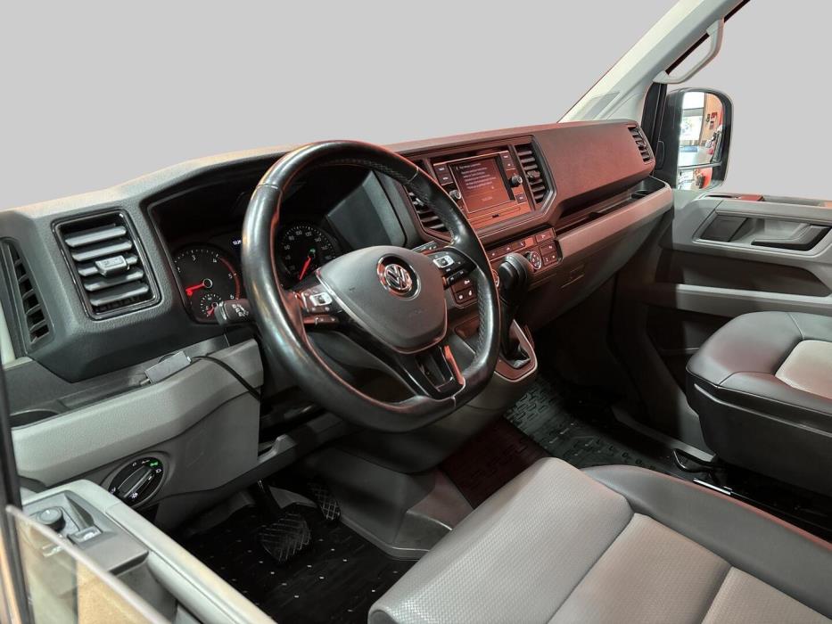 VOLKSWAGEN Crafter 2023