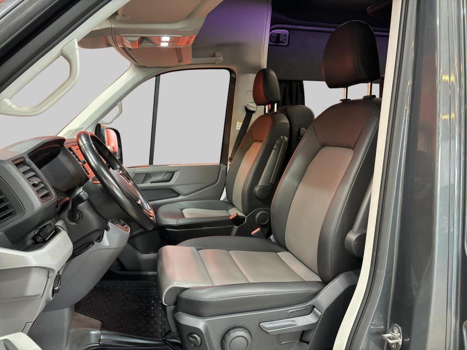VOLKSWAGEN Crafter 2023