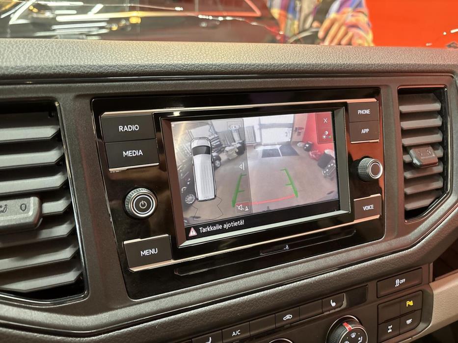 VOLKSWAGEN Crafter 2023