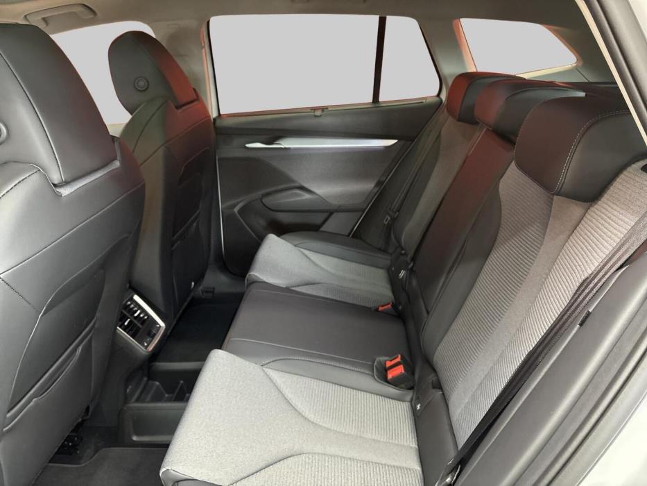 SKODA Enyaq 2026