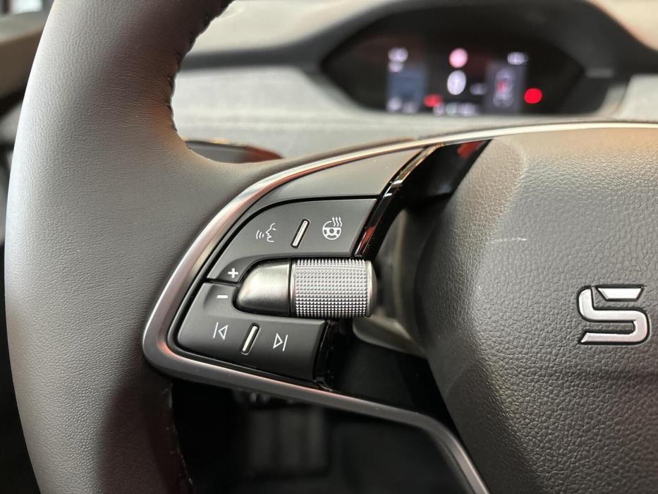 SKODA Enyaq 2026