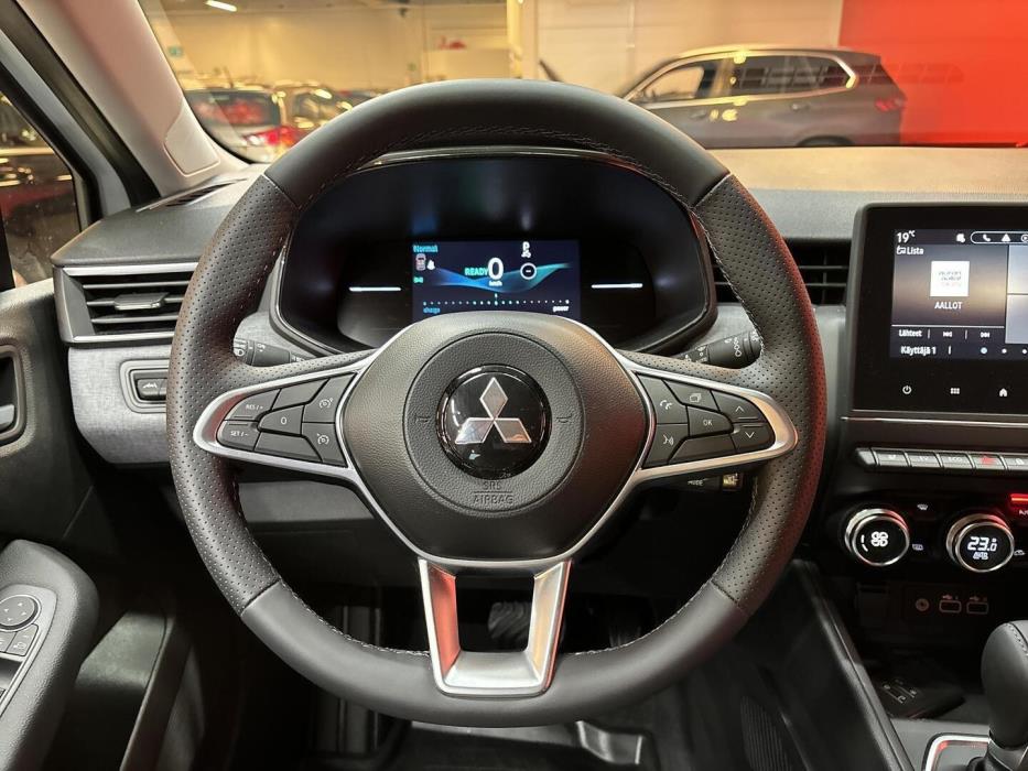 MITSUBISHI Colt 2025