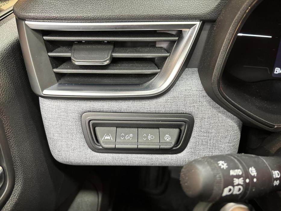 MITSUBISHI Colt 2025