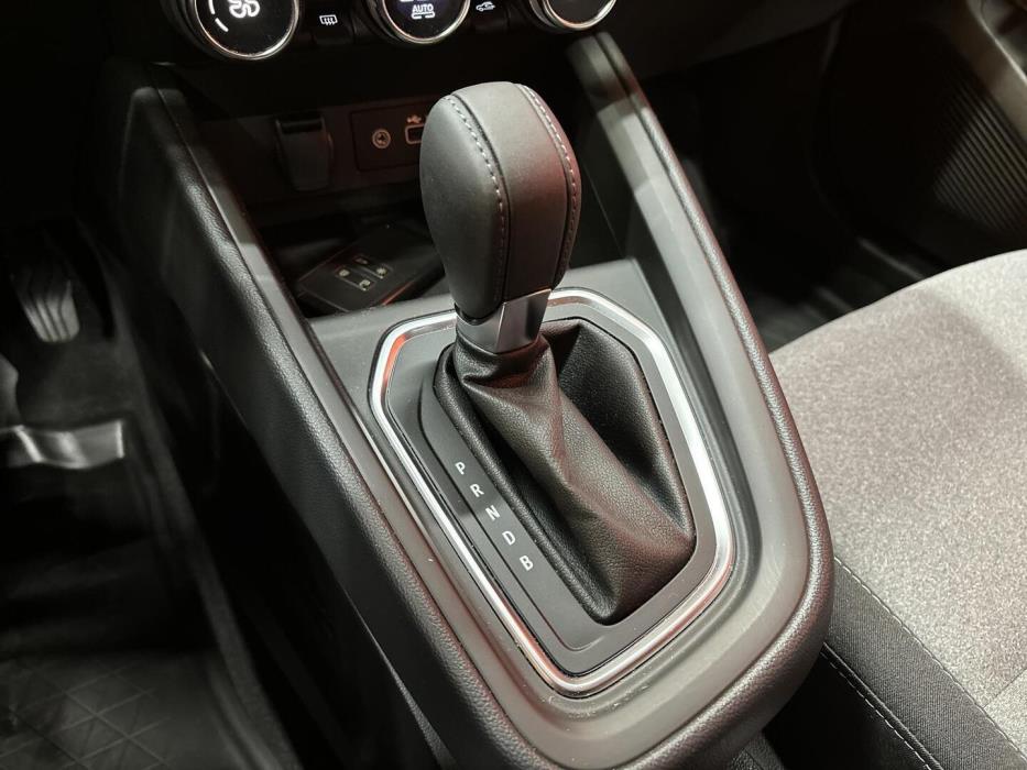 MITSUBISHI Colt 2025