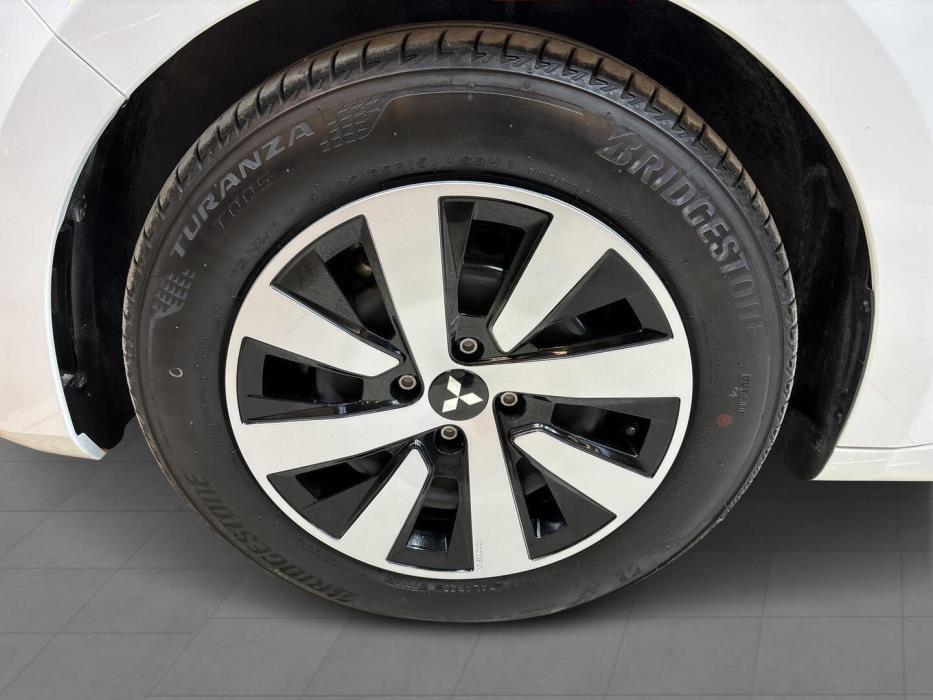 MITSUBISHI Colt 2025