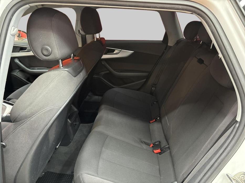 AUDI A4 allroad quattro 2016