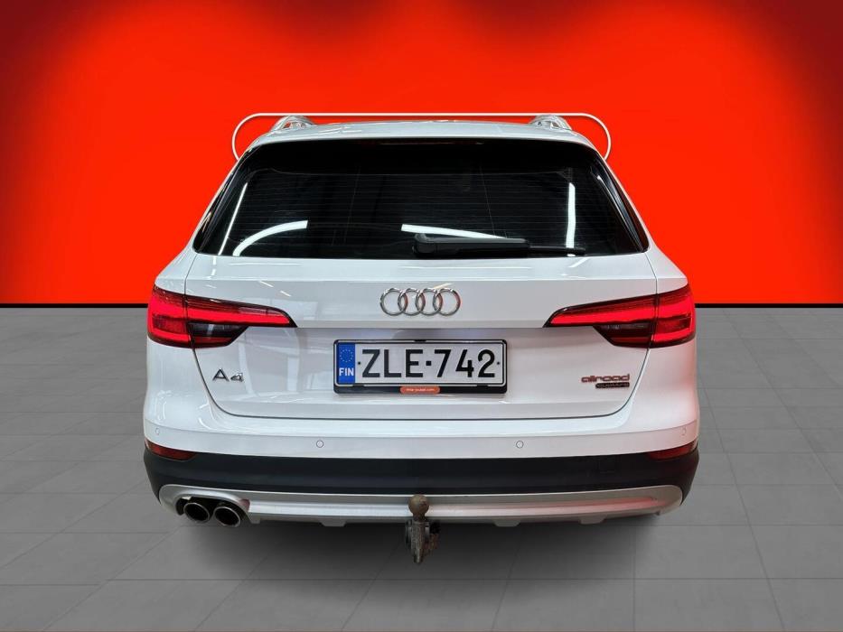 AUDI A4 allroad quattro 2016