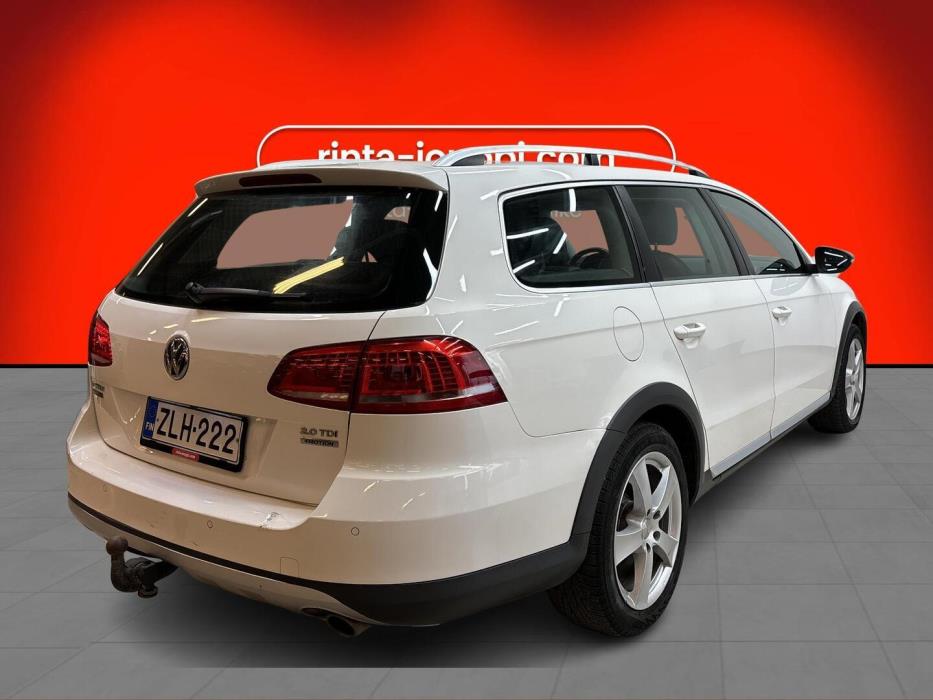 VOLKSWAGEN Passat 2014