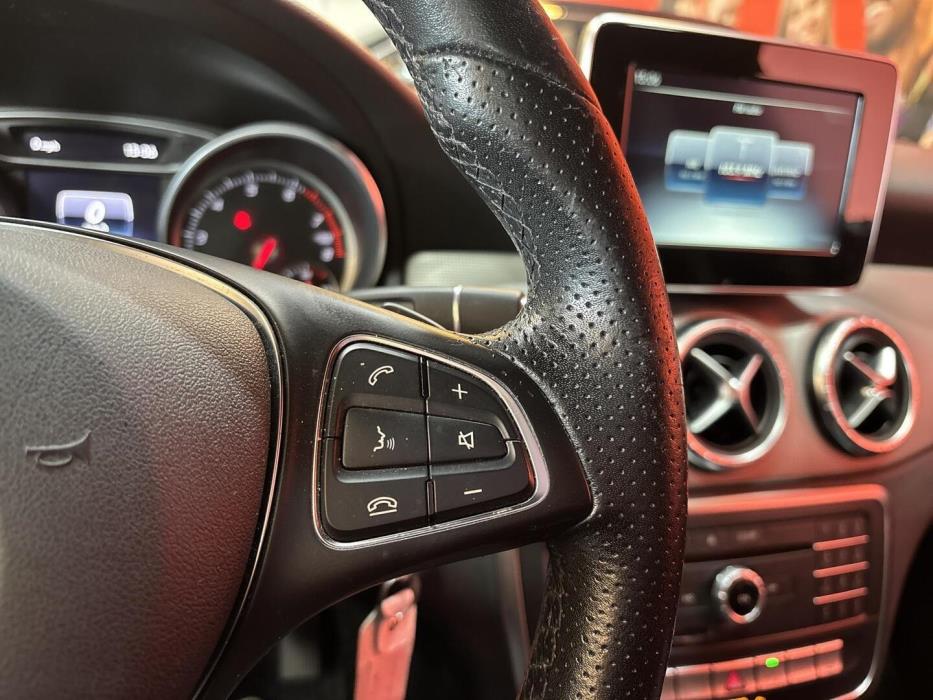 MERCEDES-BENZ CLA 2017