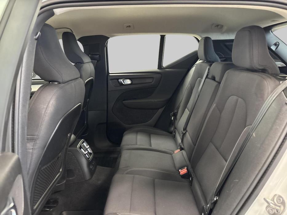 VOLVO XC40 2022