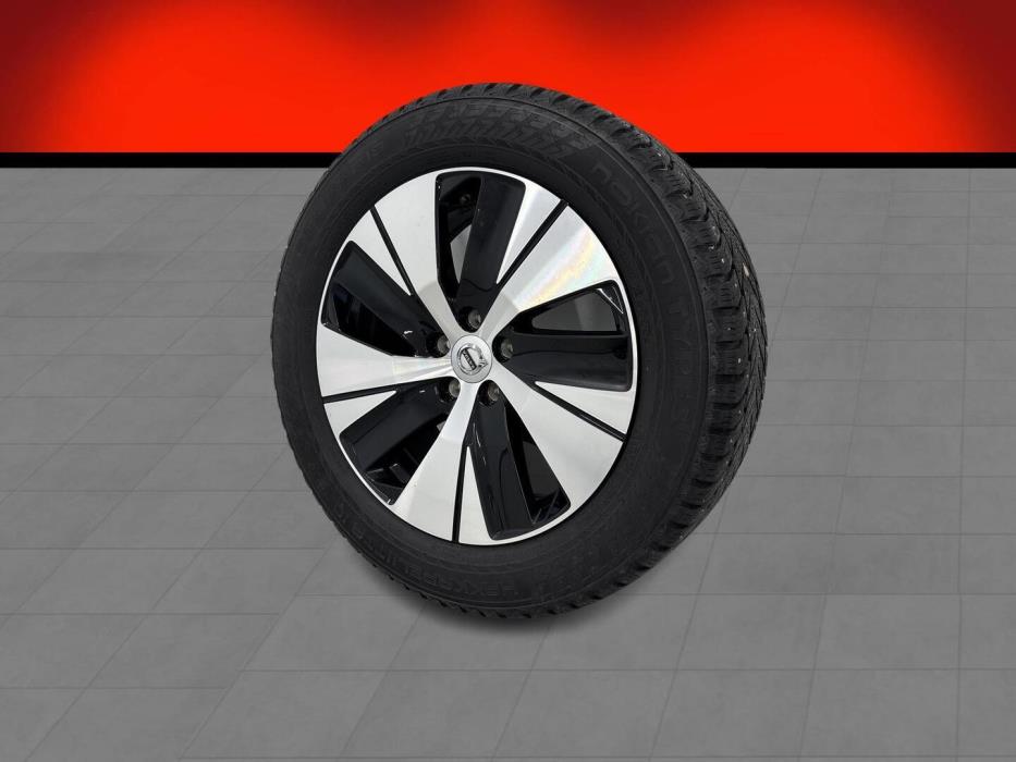 VOLVO XC40 2022