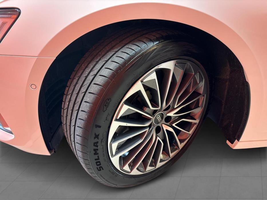 AUDI A6 2021