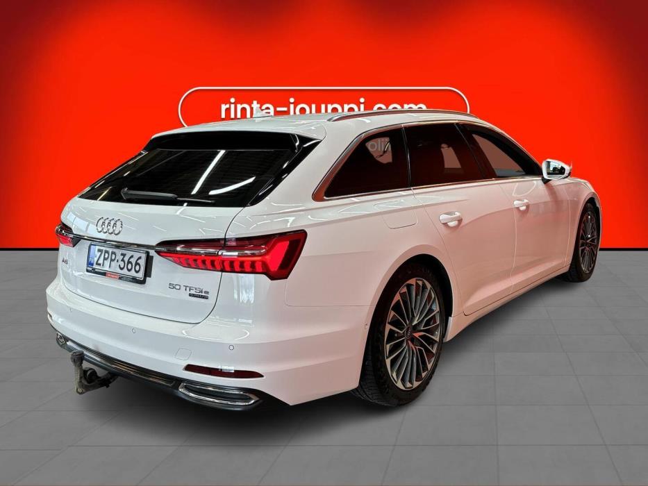AUDI A6 2021