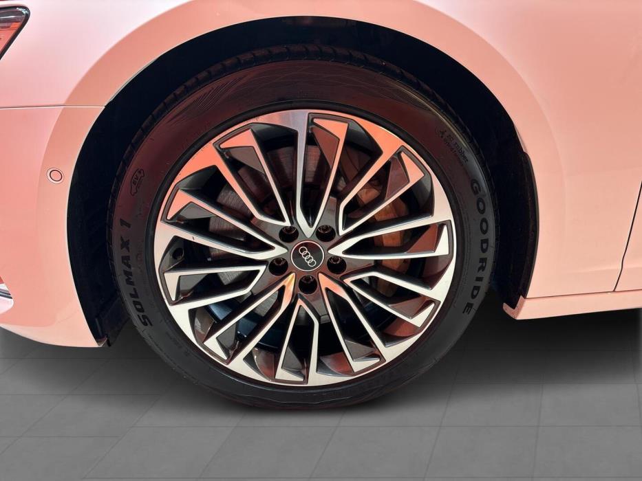 AUDI A6 2021